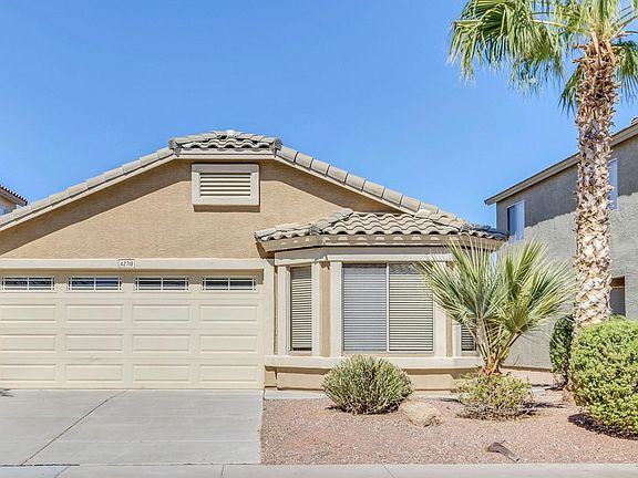2nd image of 42718 W Hillman Drive