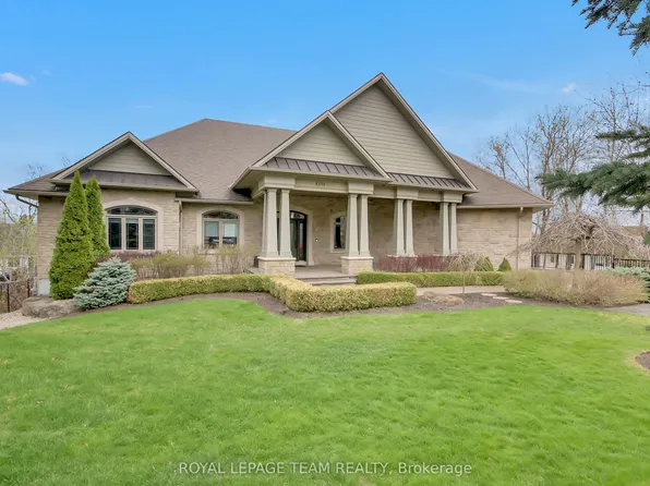 5591 Manotick Main St, Ottawa, ON K4M 1E2