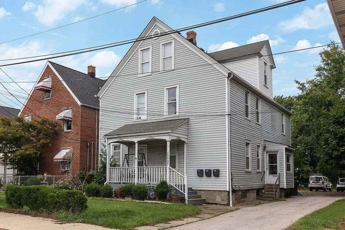 Building Photo - 29449 Euclid Ave