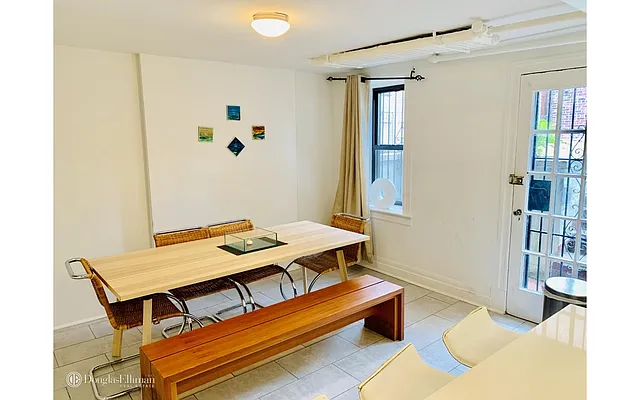 Rented by Douglas Elliman | media 23