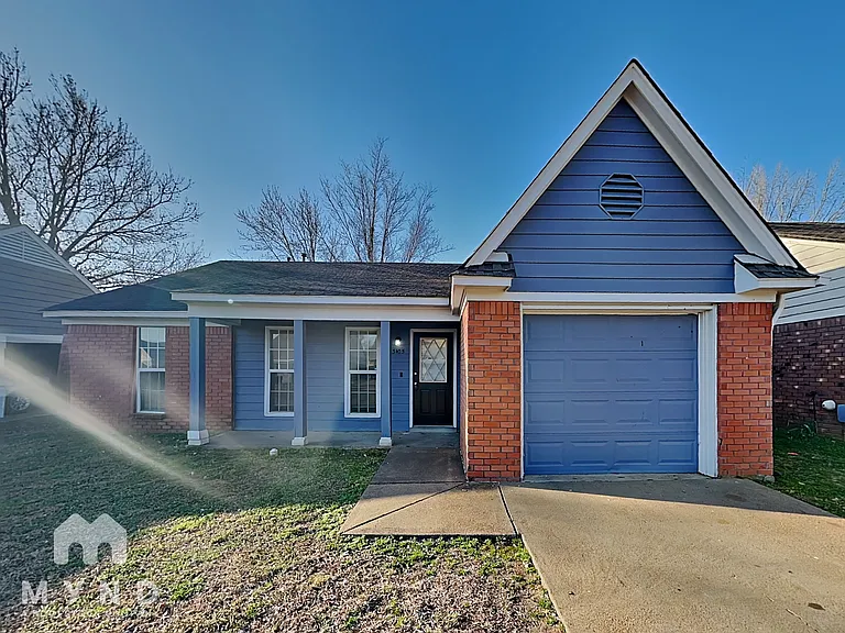 3405 Laurelwood St — Photo 18