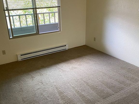4th image of 2230 N 106th St #108
