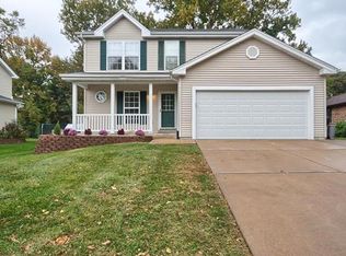 2890 Sedan Dr, Saint Louis, MO