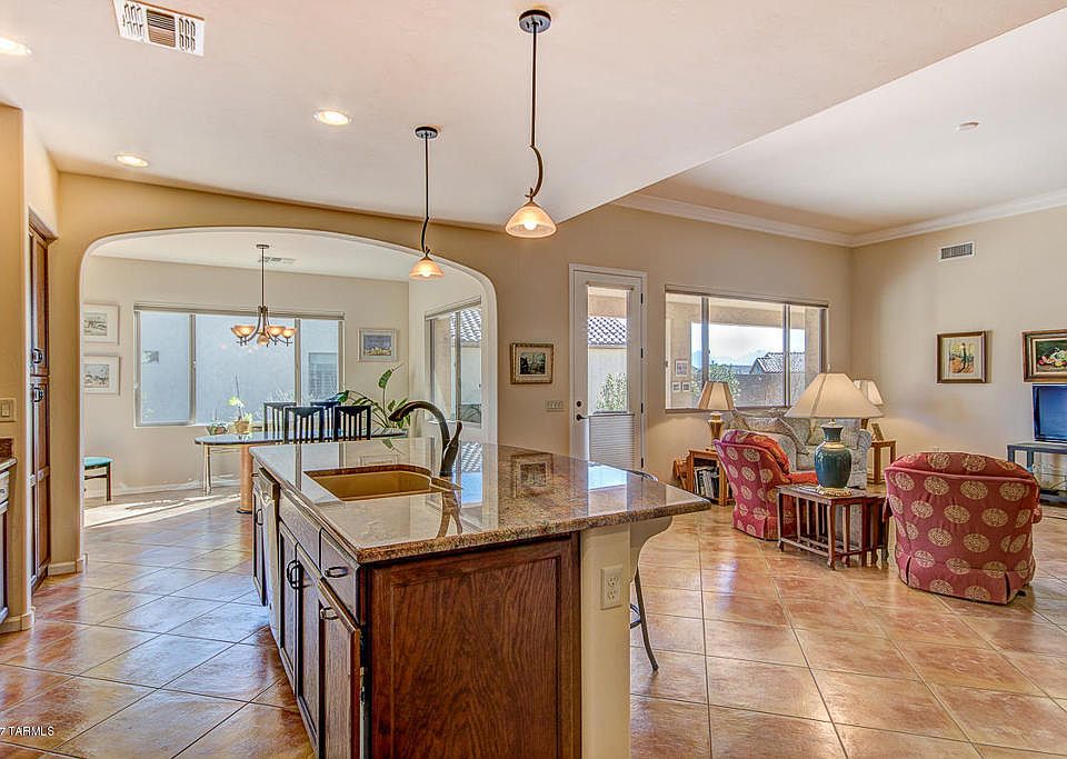 1st image of 60355 E Arroyo Vista Dr