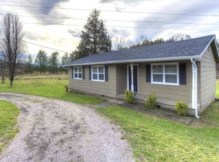 8109 Jim Wolfe Rd, Corryton, TN 37721