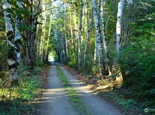 7 Nka Crocker Lake Rd, Quilcene, WA 98376