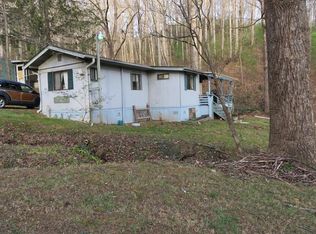 101 Mountain Springs Rd, Franklin, NC 28734