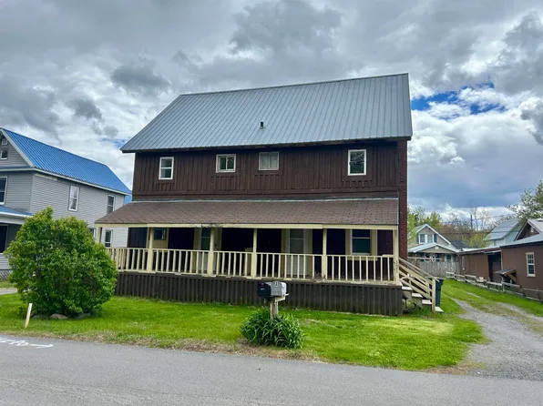 121 Park St, Potsdam, NY 13676