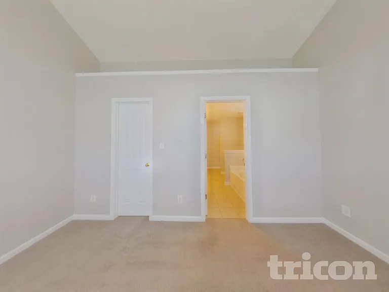 2104 Gold Nugget Dr — Photo 8