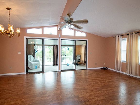 4th image of 319 Oak Harbor Dr