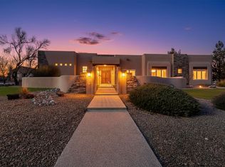 9705 Coneflower Dr NW, Albuquerque, NM 87114