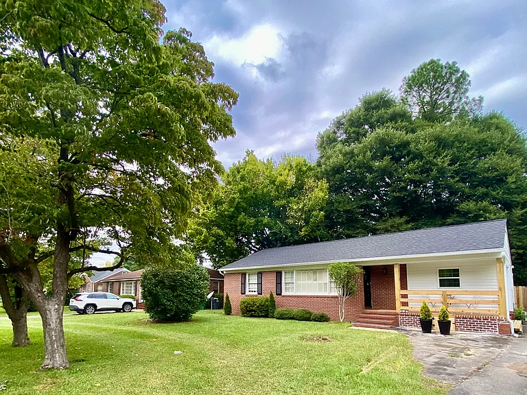 1217 Sunset Ave — Photo 33
