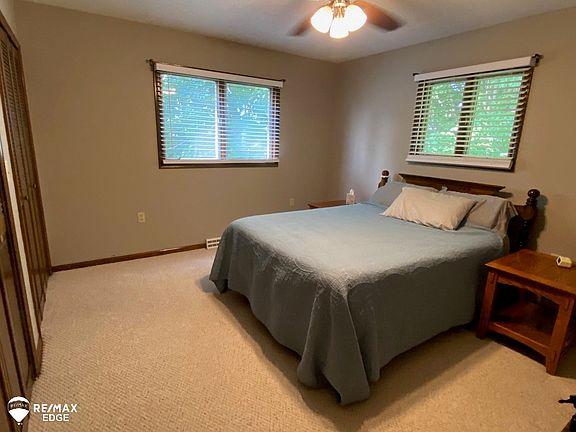 5th image of 12445 Vasold Rd