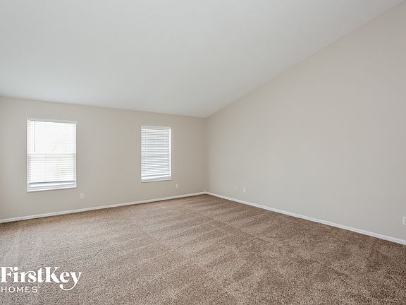 5th image of 19383 Romney Dr