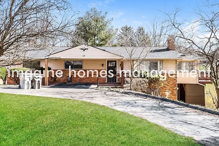 229 Marion Dr