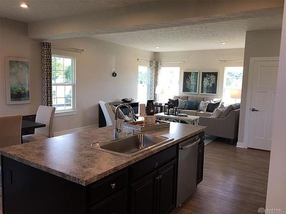 5th image of 6285 Willow Oak Dr