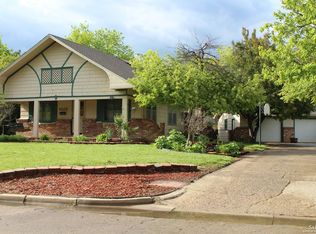 1025 Gypsum Ave, Salina, KS 67401
