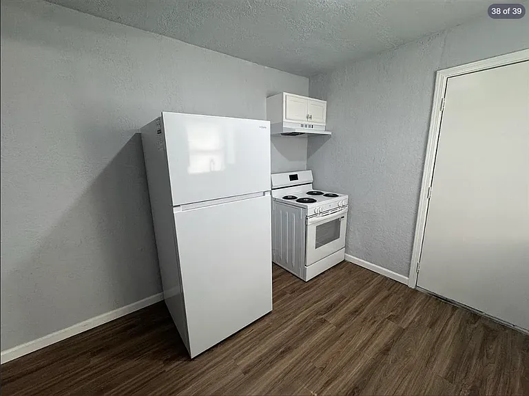 1212 NW Dearborn Ave #3 — Photo 7