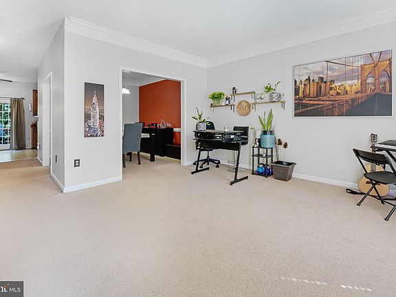 2nd image of 16 Regency Dr