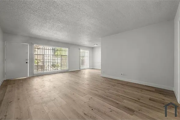 3878 Potomac Ave #5 — Photo 14