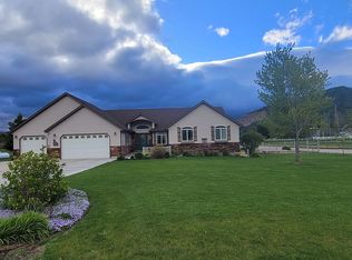 1834 Touch Dr, Inkom, ID 83245