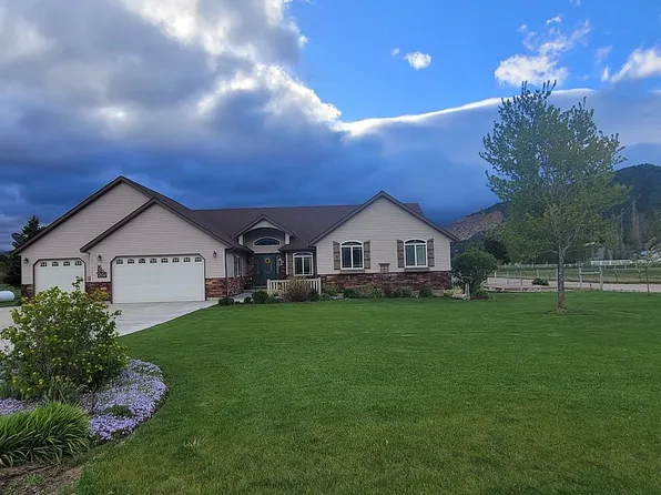 1834 Touch Dr, Inkom, ID 83245