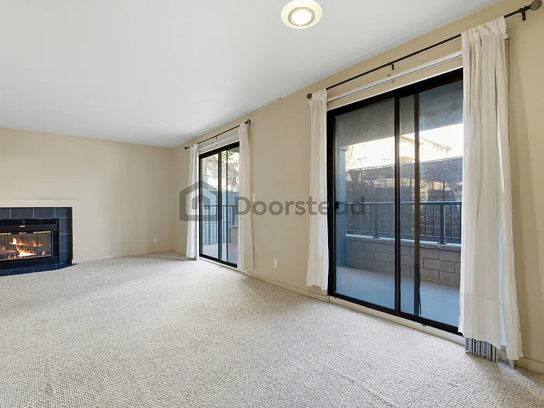 1318 B St #102 — Photo 15