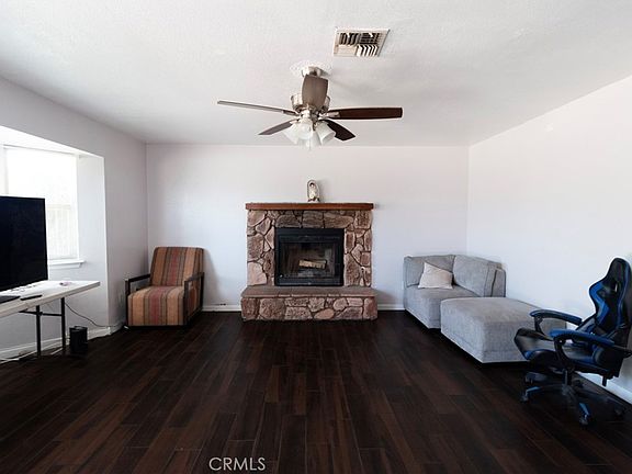 4th image of 16255 Teton St