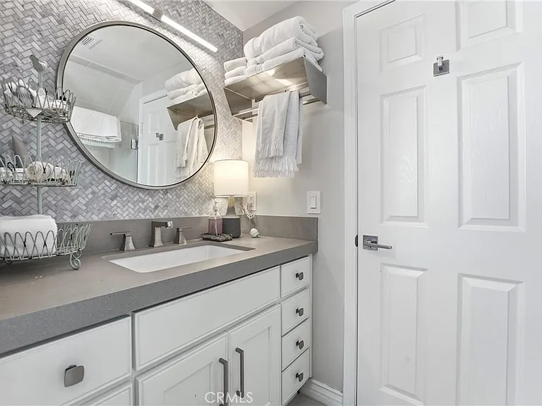 3078 Zell Dr — Photo 14