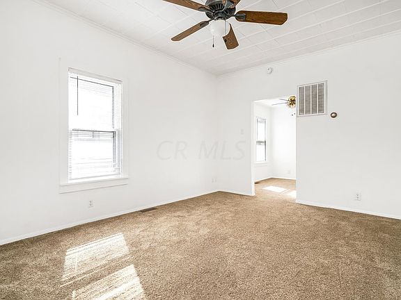 4th image of 635 Maplewood Ave