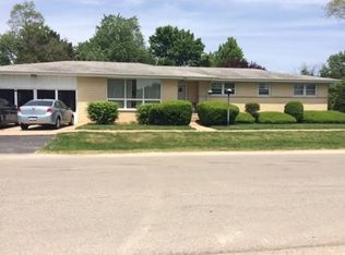 6724 W Lloyd Dr, Worth, IL 60482