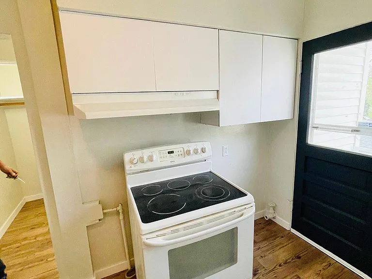 215 S Seminary St #3 — Photo 3