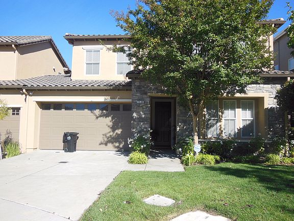 3rd image of 1686 Heritage Bay Pl #31