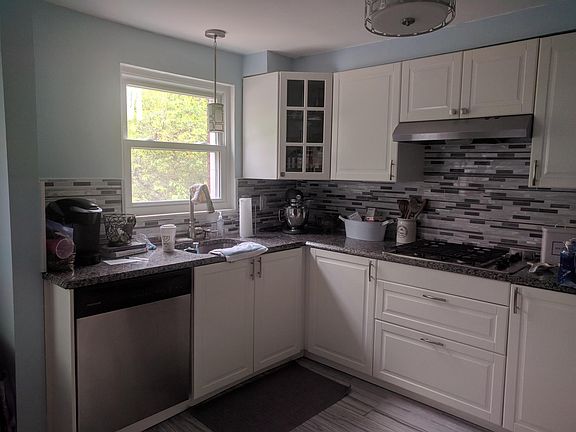 Kitchen sink dishwasher and cook top