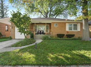 18610 Marshfield Ave, Homewood, IL 60430