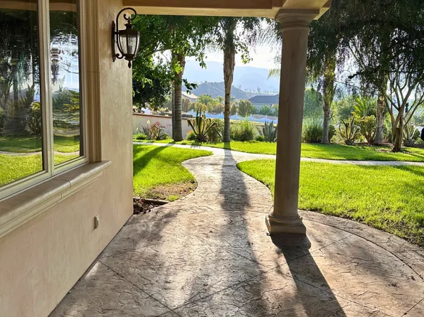 532 W Orange Heights Ln #1, Corona, CA 92882