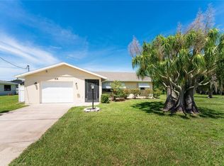 876 Bay Vista Blvd, Englewood, FL 34223