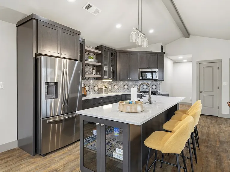 275 Creekridge Trl — Photo 6