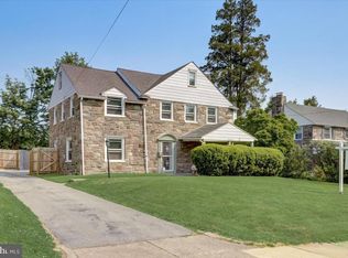 2413 Garrett Rd, Drexel Hill, PA 19026