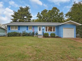 57 Forestwood Dr, Saint Louis, MO 63135