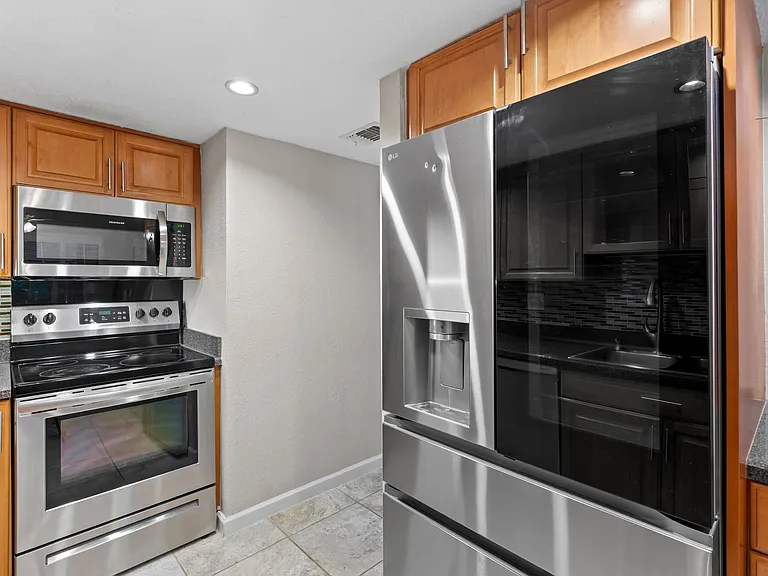 485 Westlake Blvd #70 — Photo 19