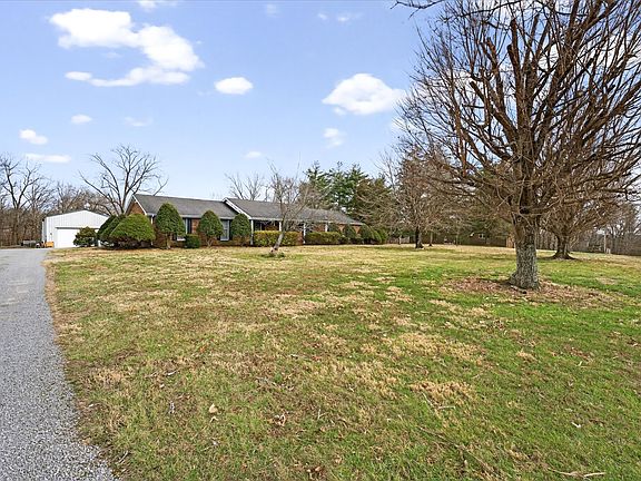 3rd image of 2201 Bearden Rd