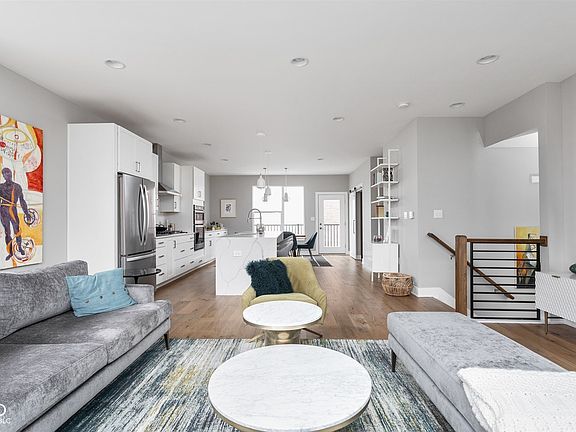 7th image of this home