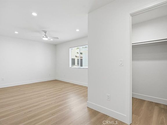 5th image of 16402 San Jacinto St
