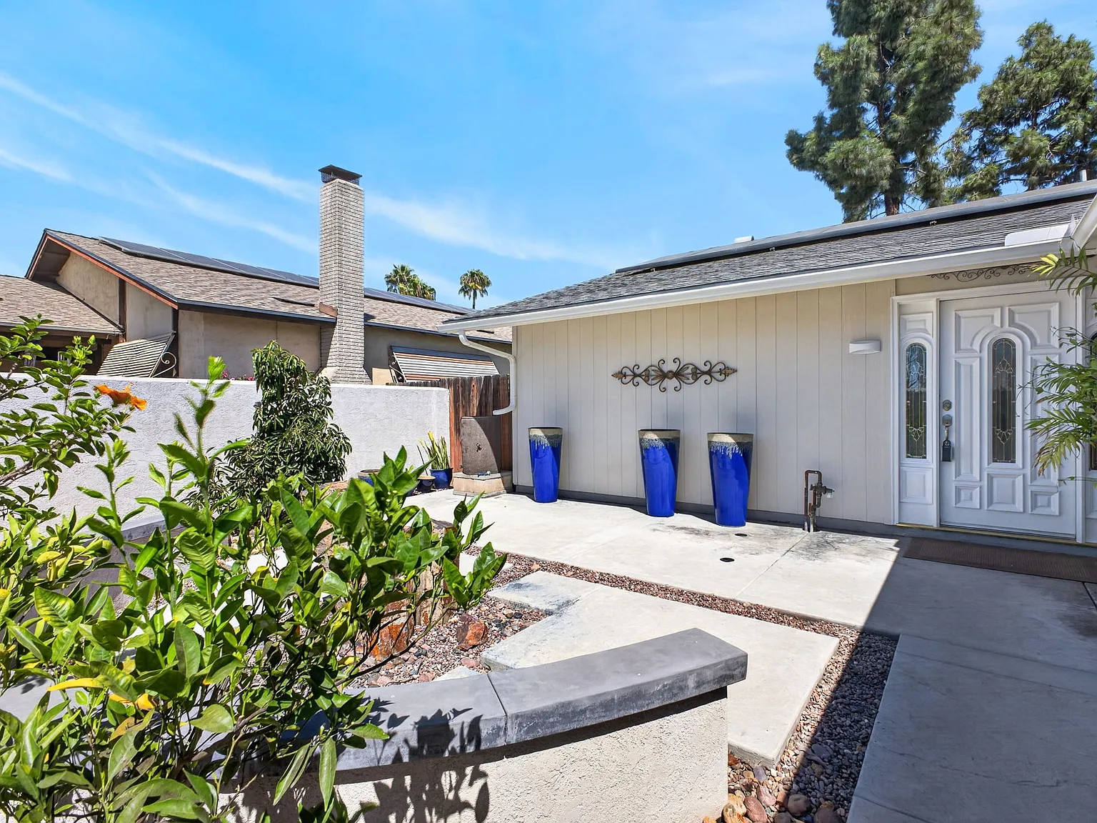 4 bed, 1404 sqft, $4,000 — Photo 3