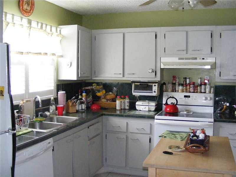 1st image of 7288 Woodmont Ave