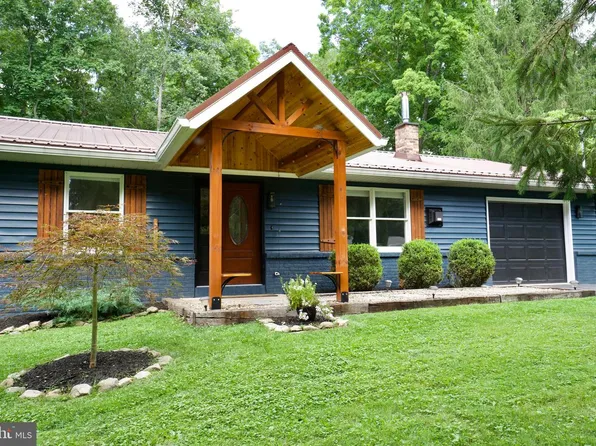 211 Mountain Rd, State College, PA 16801