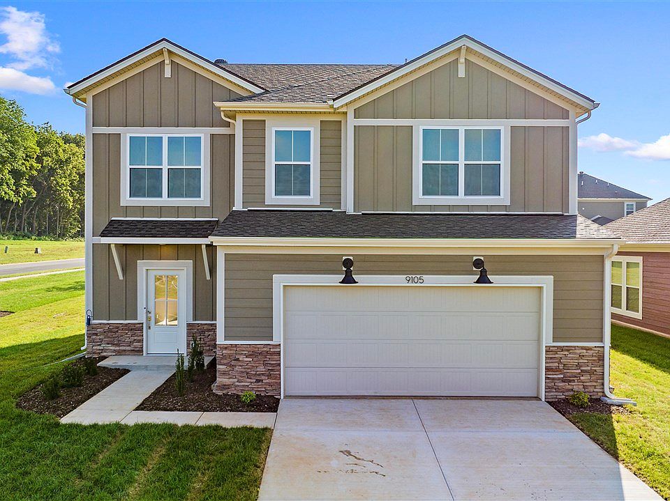 1st image of 9105 Woodgate Cir
