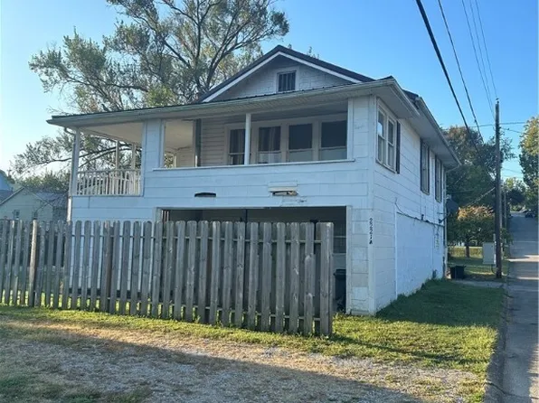 2221 Kanawha Ter, Saint Albans, WV 25177