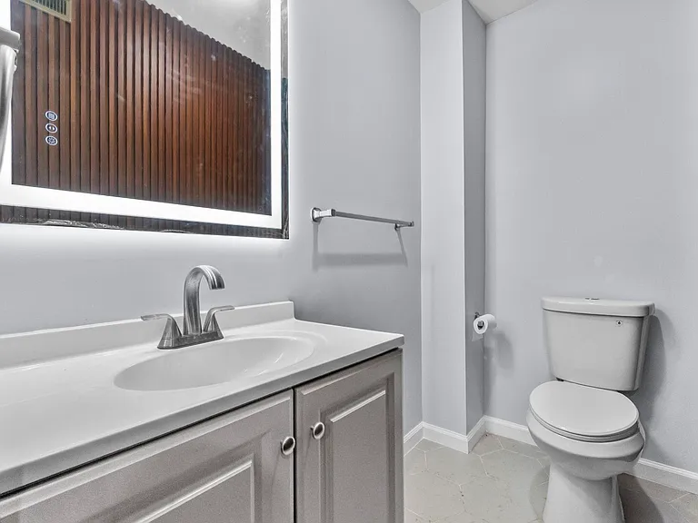 100 Atlantic St — Photo 14